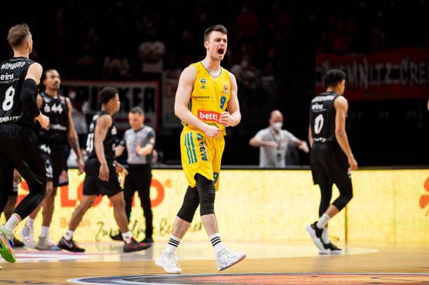 攻总和不仅 攻总和不仅