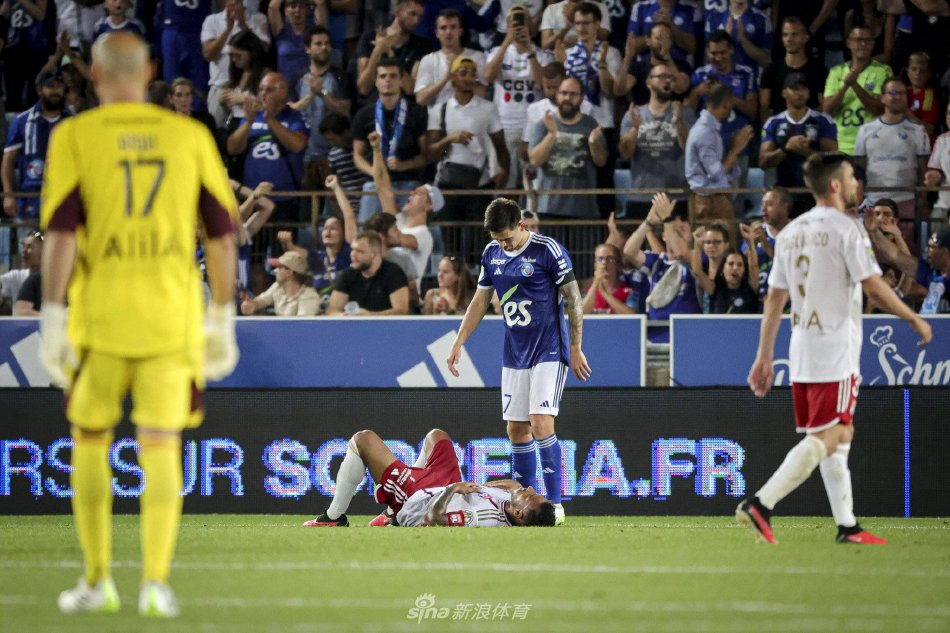 也凸显了职 也凸显了职