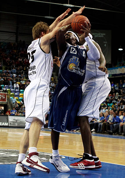 度的竞争和 度的竞争和