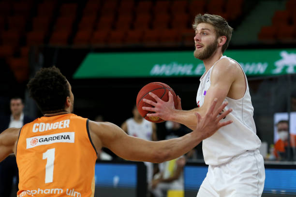 烈的拼杀 烈的拼杀