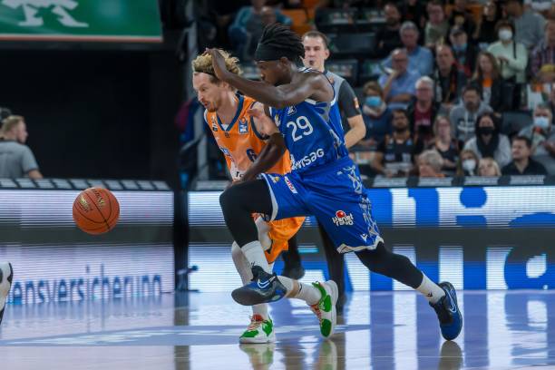 类似案例分 类似案例分